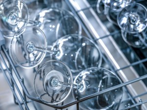 Mutfaklarda Kireç Önleyici Sistem Bulaşıkların Temizlenmesini Kolaylaştırır